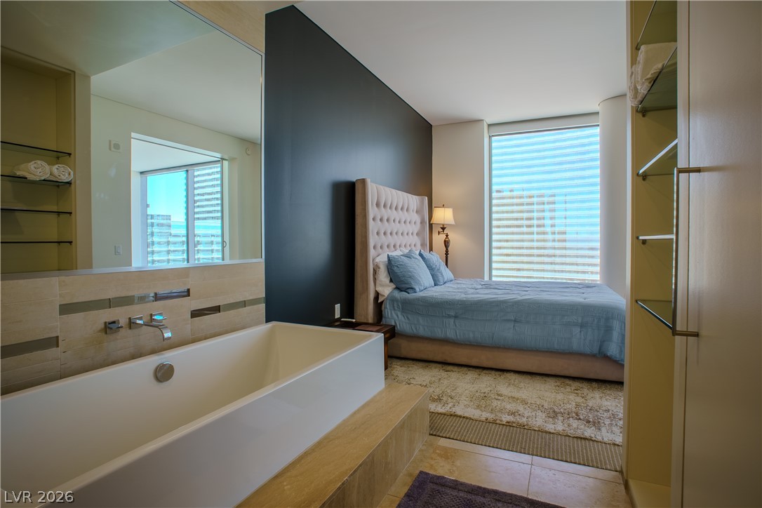 3726 Las Vegas Boulevard 2702