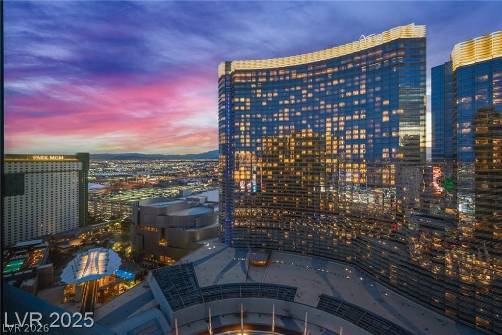3726 Las Vegas Boulevard 2702