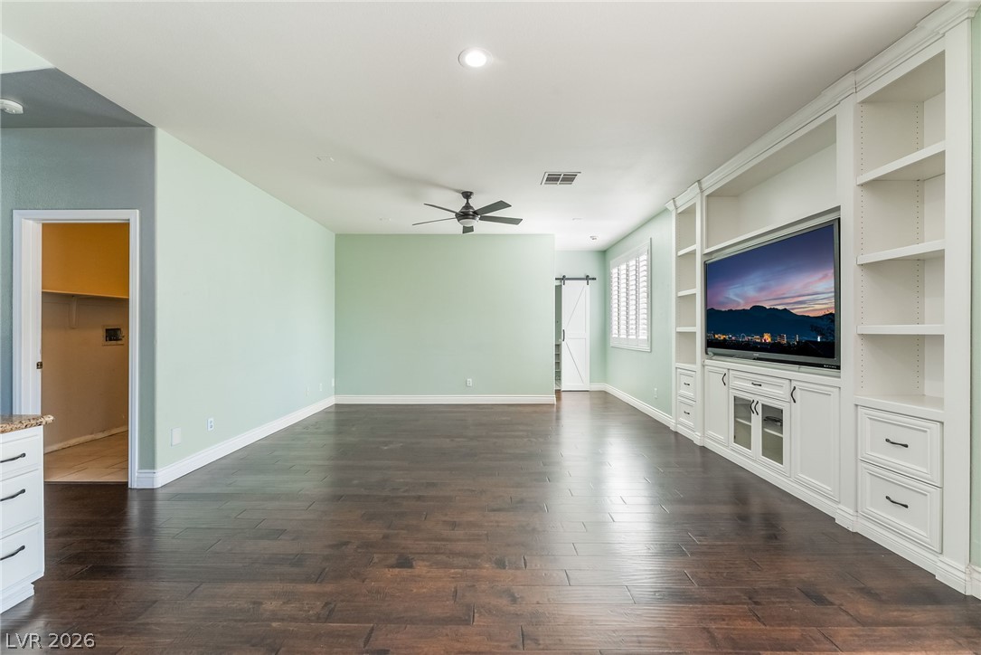 261 Timber Hollow Street