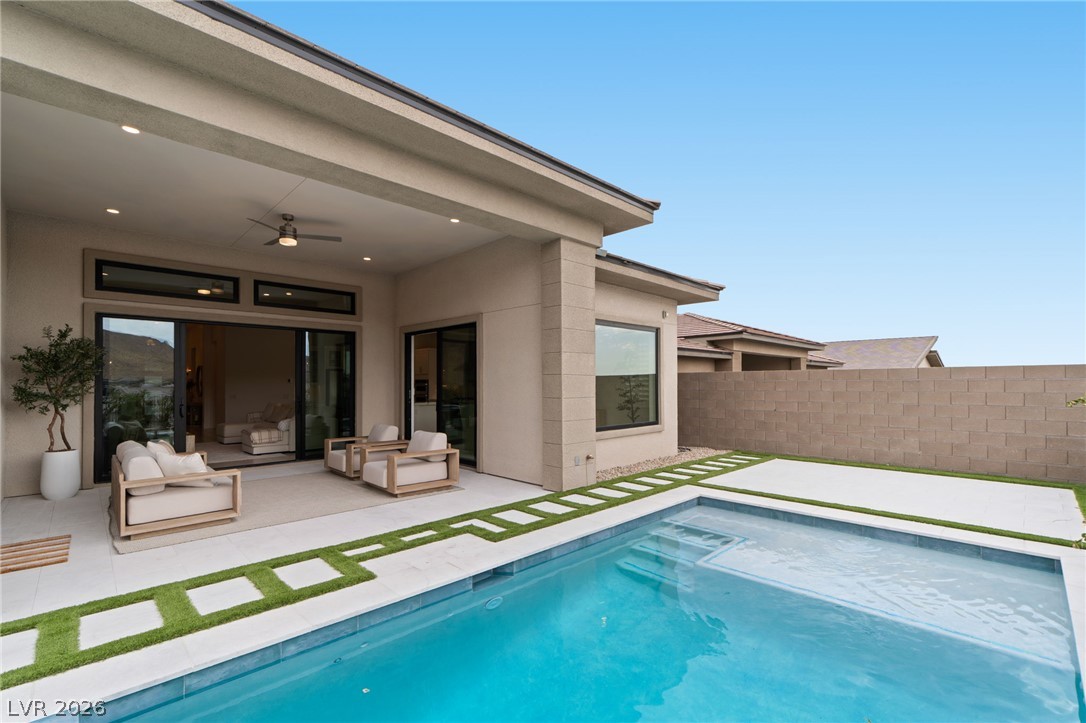 11115 Rolling Vista Drive