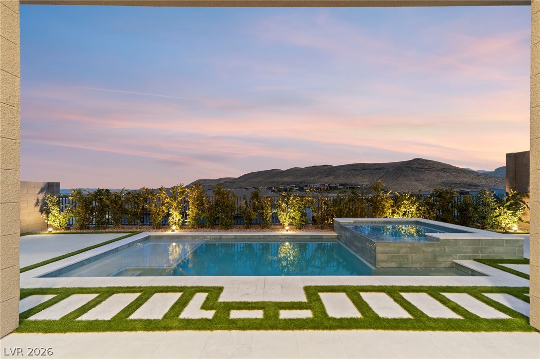 11115 Rolling Vista Drive
