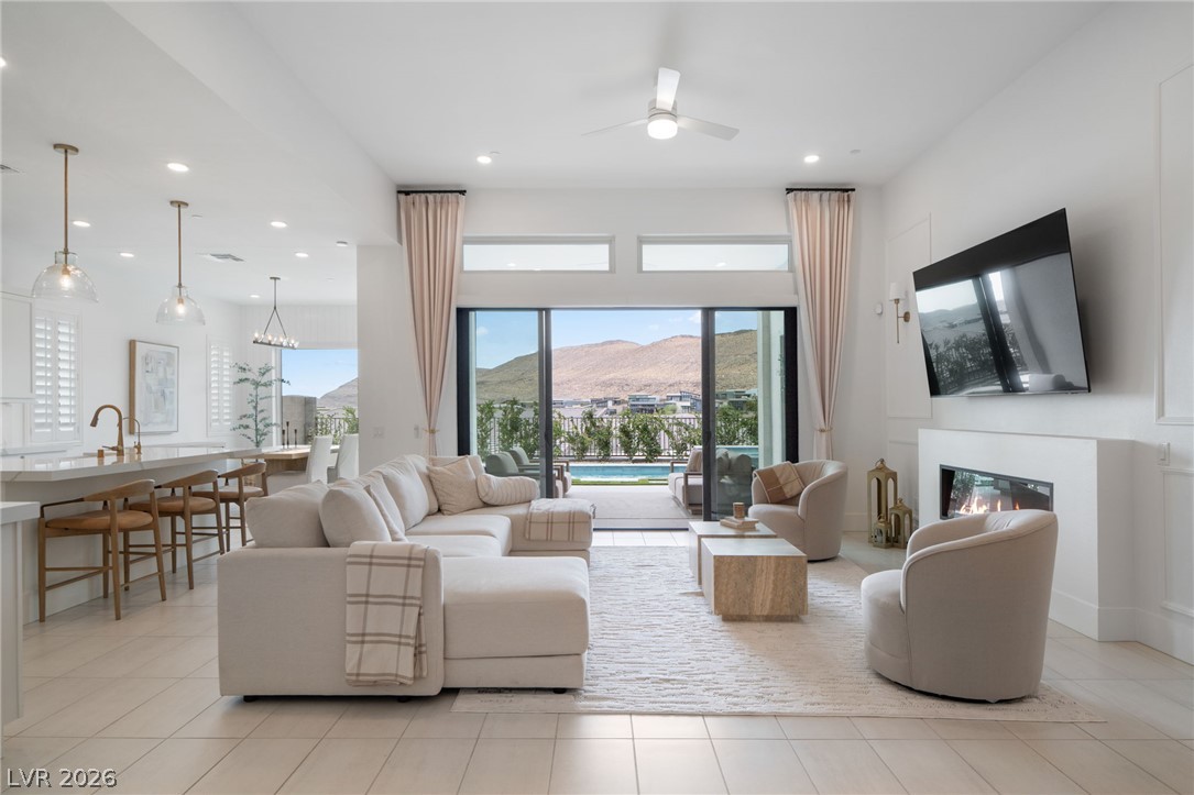 11115 Rolling Vista Drive