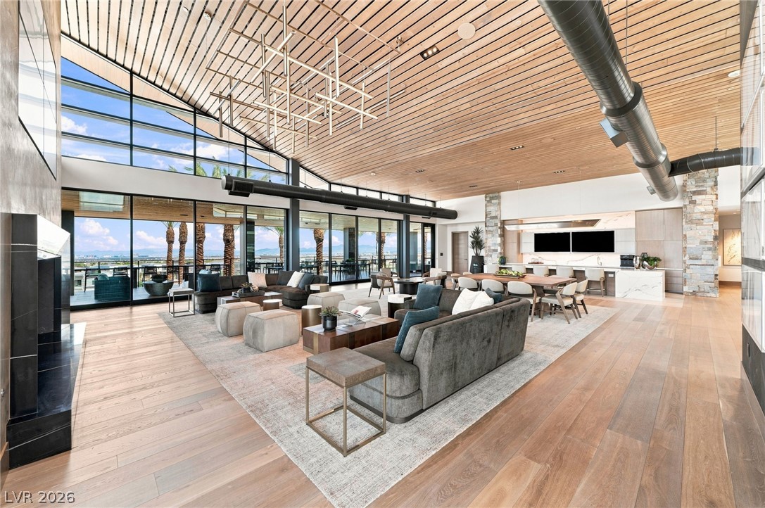 11115 Rolling Vista Drive