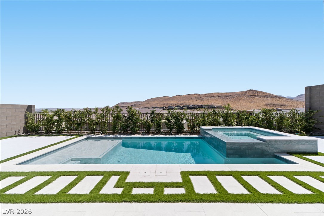 11115 Rolling Vista Drive