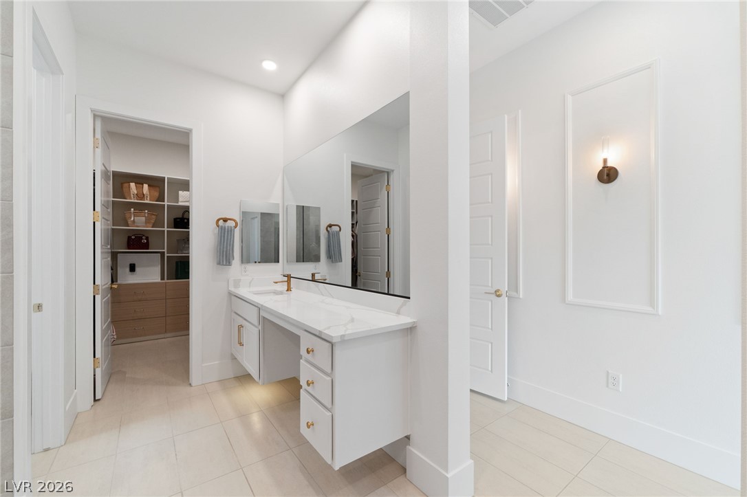 11115 Rolling Vista Drive