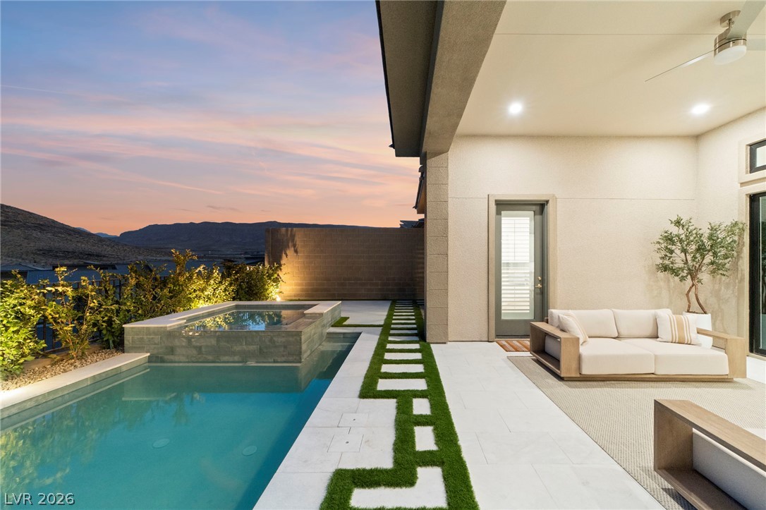 11115 Rolling Vista Drive