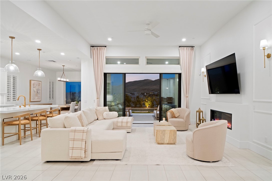 11115 Rolling Vista Drive