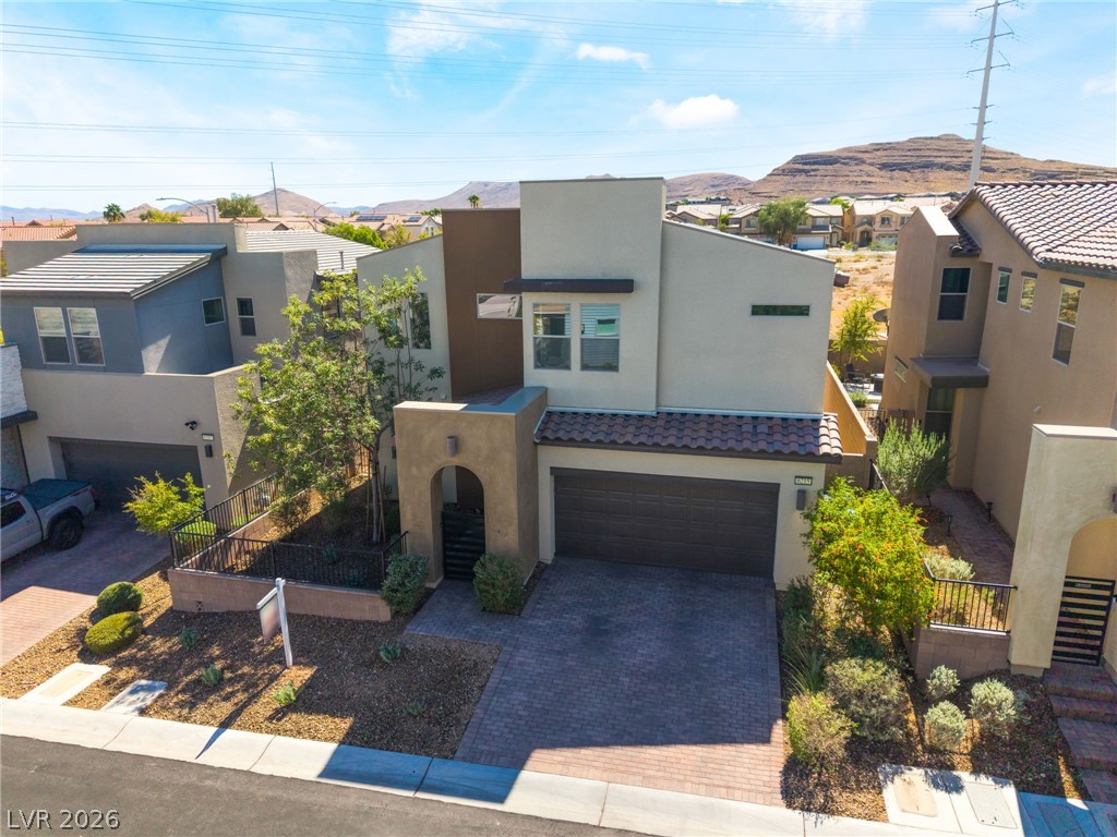 6215 Bravestar Court