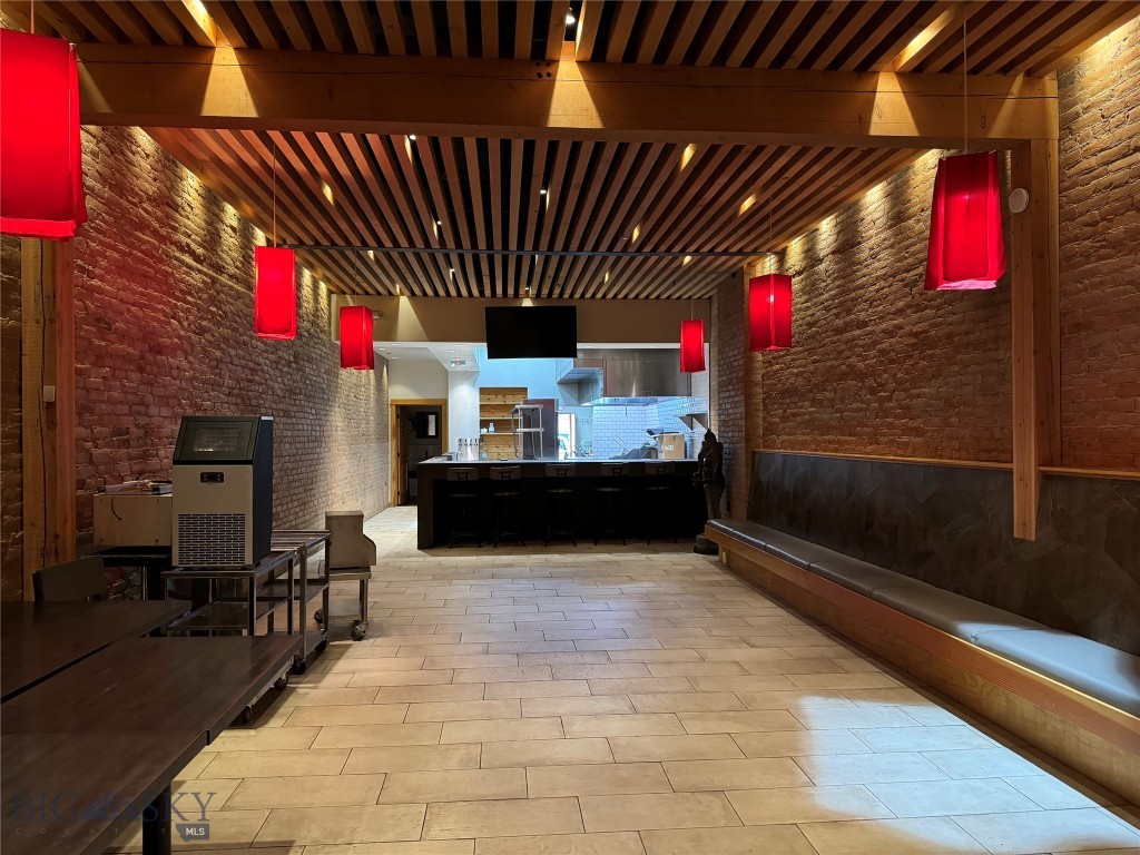 33 W Main Street 3