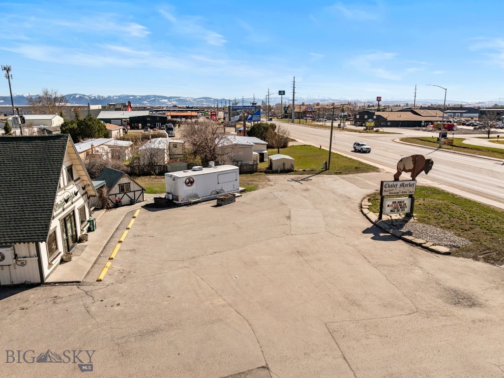 6410 Jackrabbit Lane