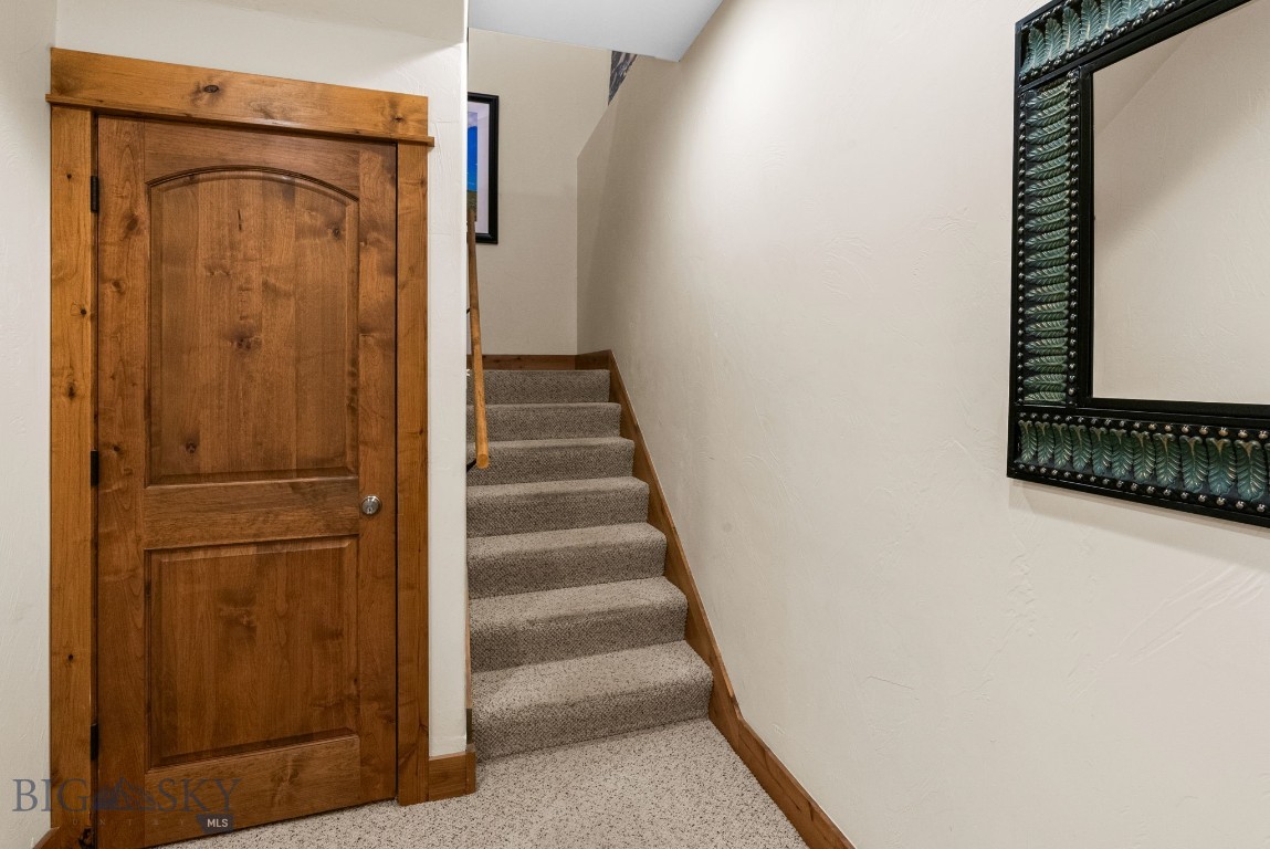 22 Heavy Runner Road A