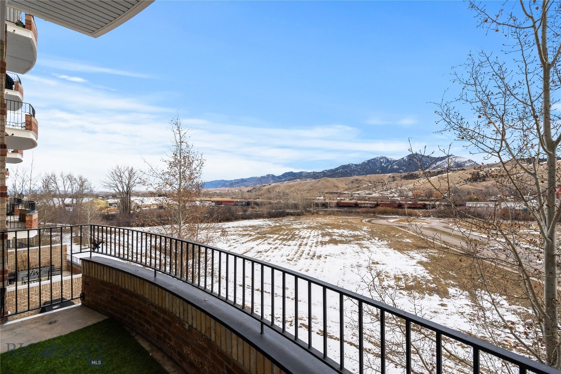 140 Village Crossing Way 2G