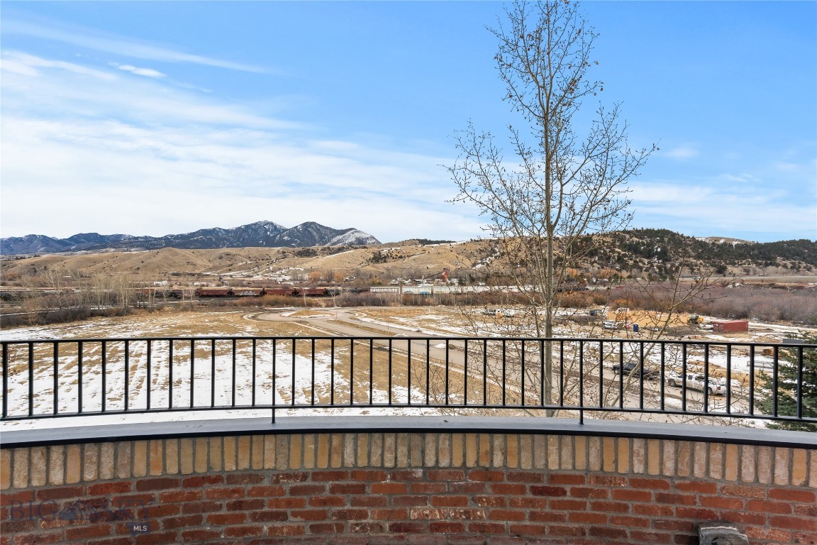 140 Village Crossing Way 2G