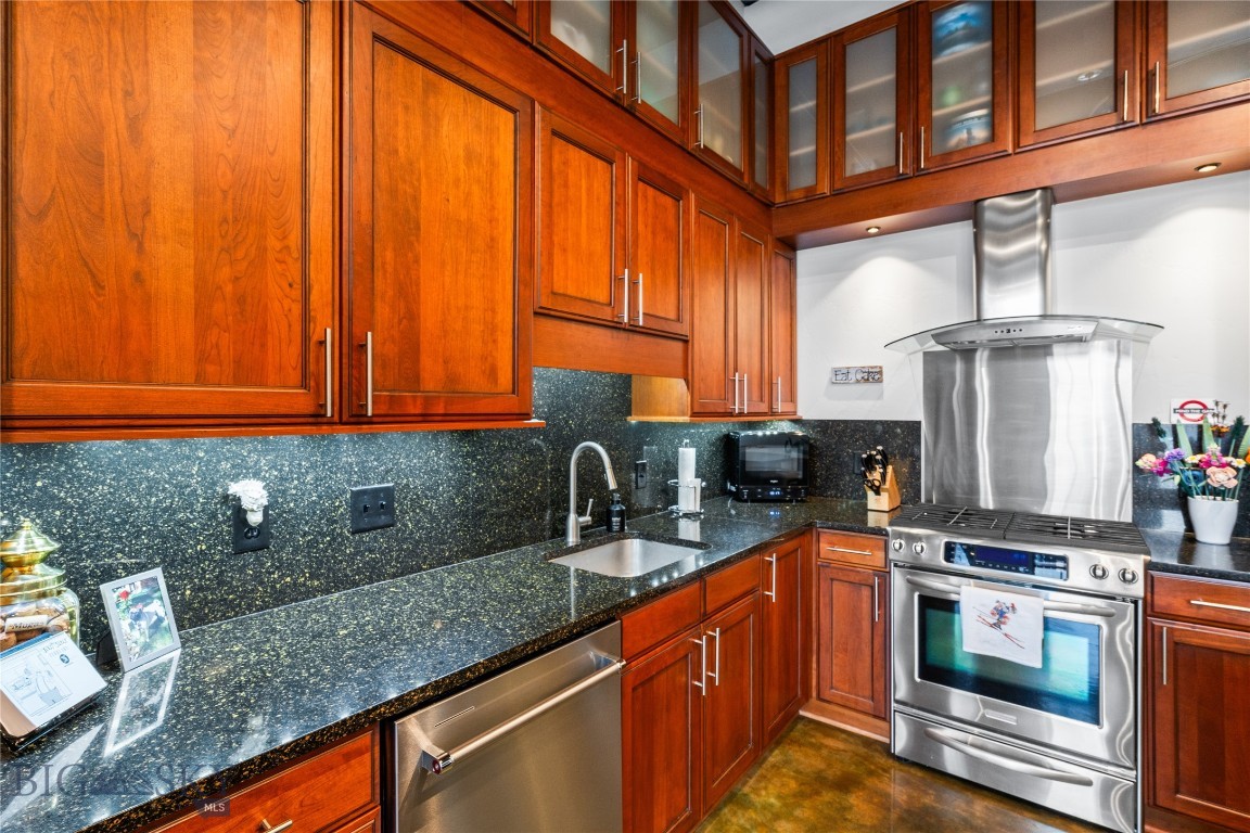 140 Village Crossing Way 2G