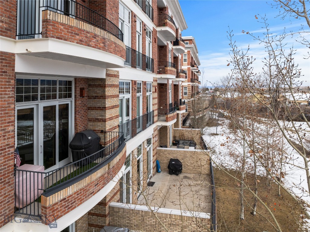 140 Village Crossing Way 2G
