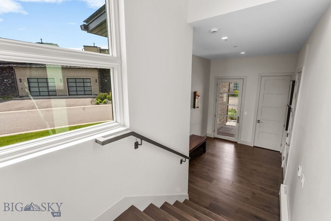 10 Caymus Lane A