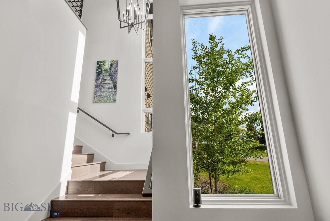 10 Caymus Lane A