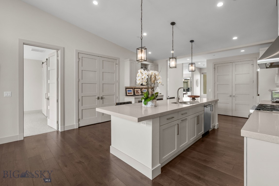 10 Caymus Lane A