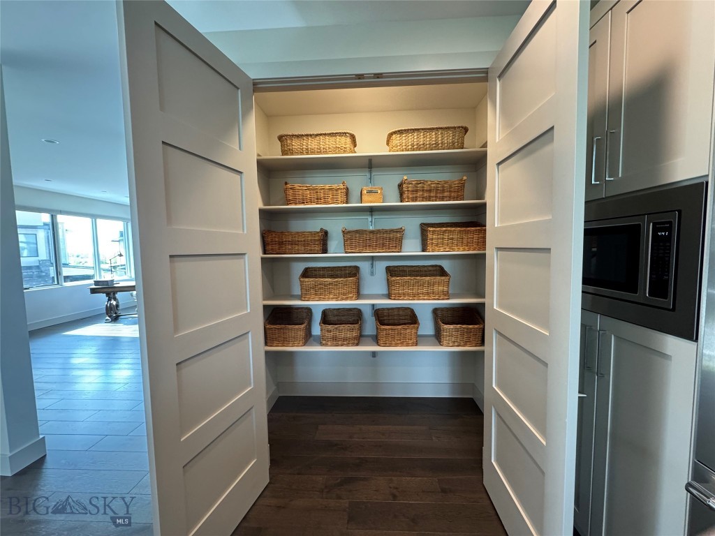 10 Caymus Lane A