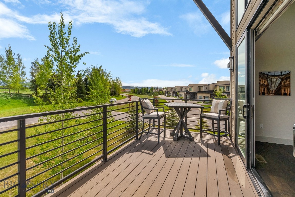 10 Caymus Lane A