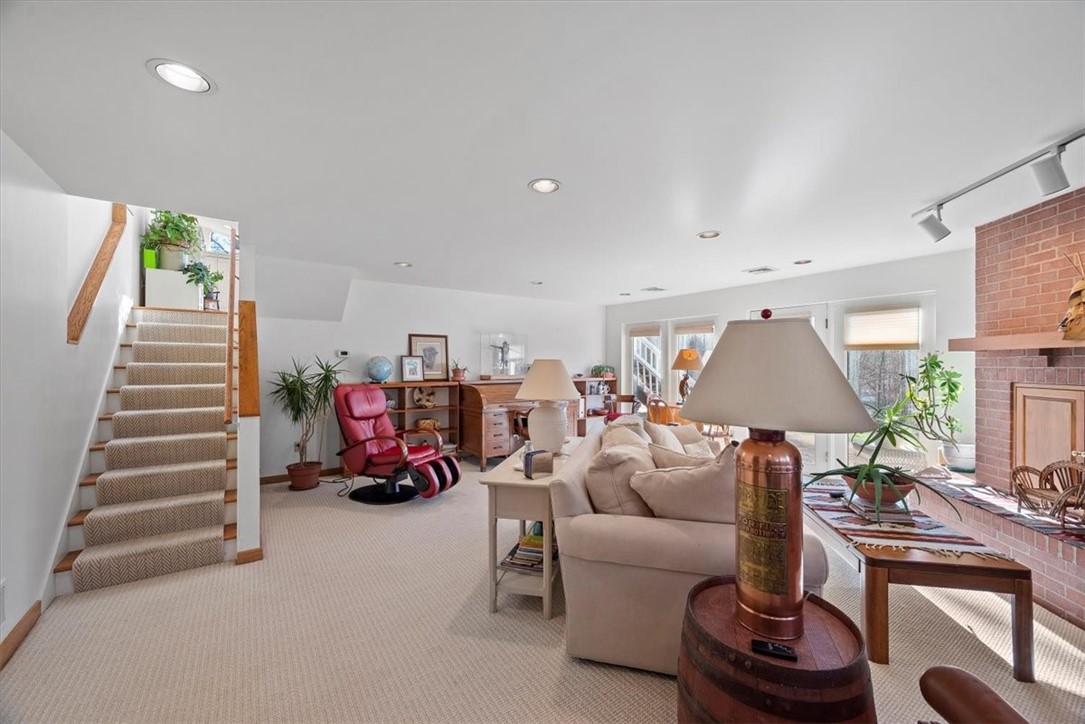 2286 Sylvan Drive