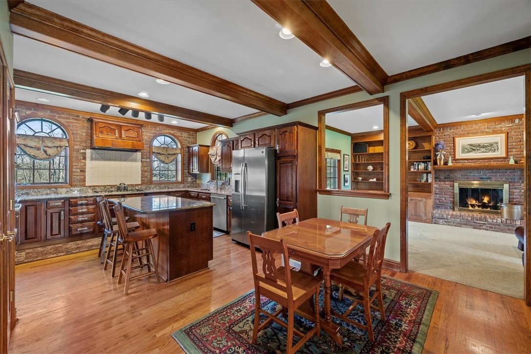 3115 Henrich Farm Ln
