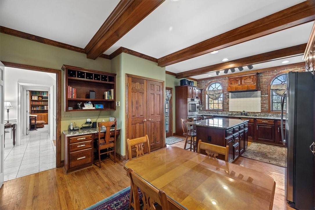 3115 Henrich Farm Ln