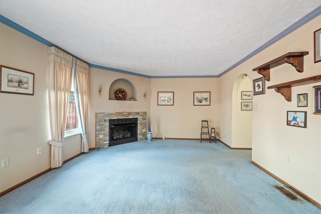 508 Carters Grove Drive