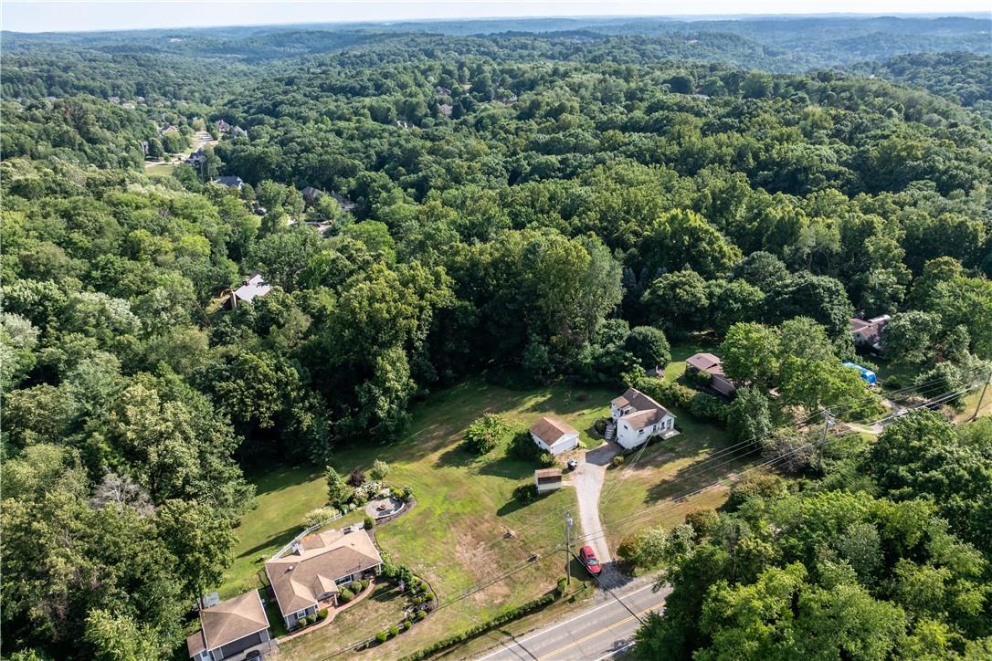 1075 Warrendale Bayne Rd