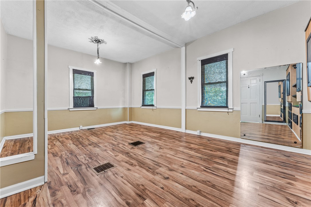 614,616 FAIRVIEW AVE.