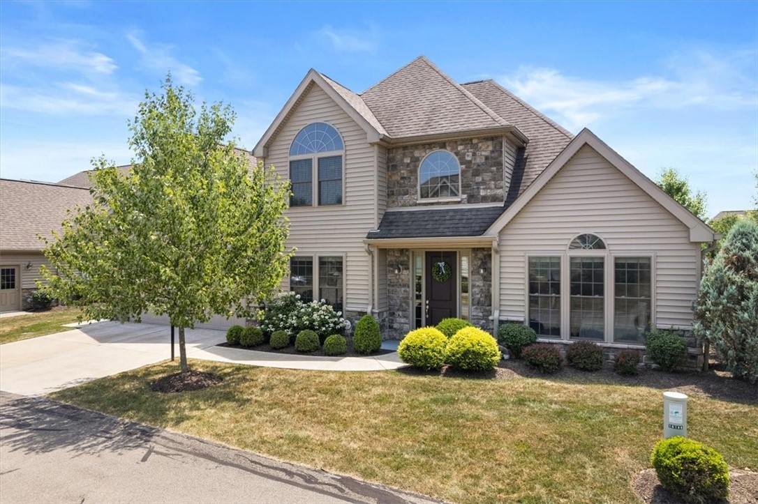 2733 Flat Stone Ct