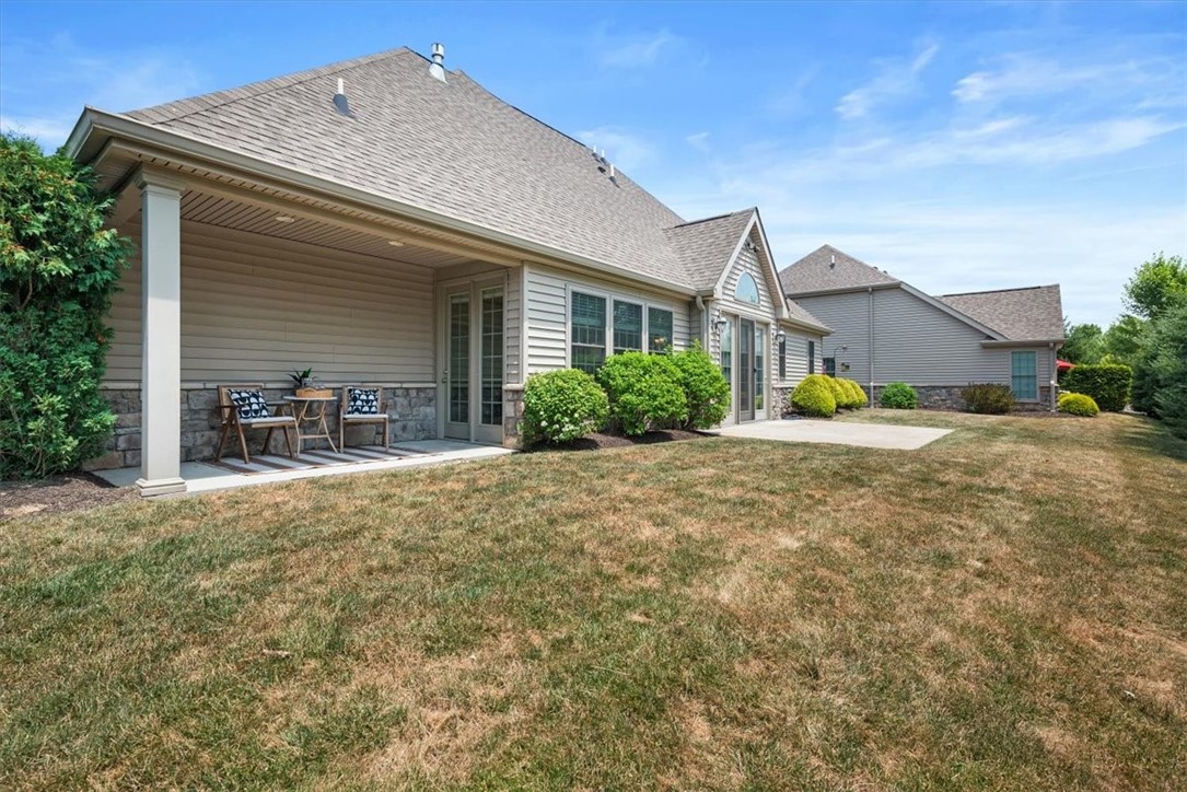 2733 Flat Stone Ct