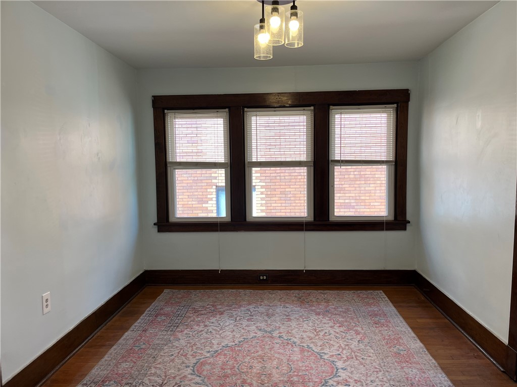400 Orchard Ave 4