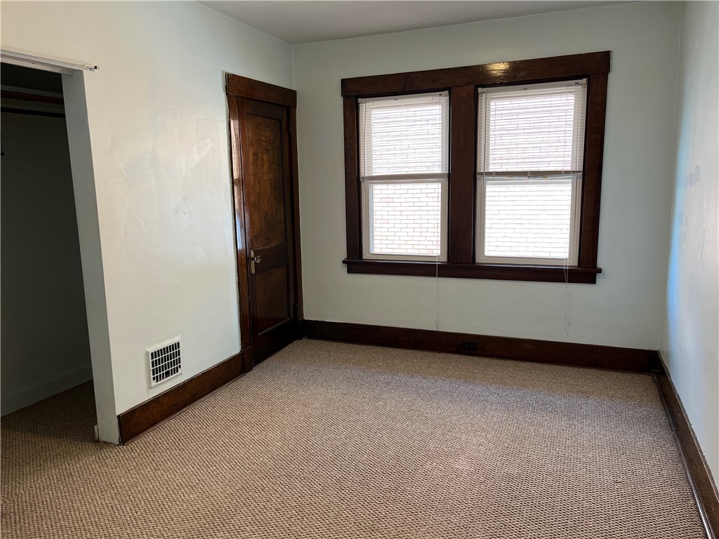 400 Orchard Ave 4