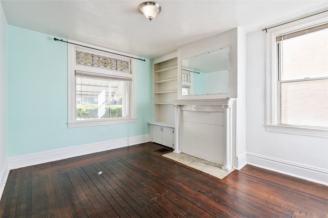 73 Mcmunn Ave