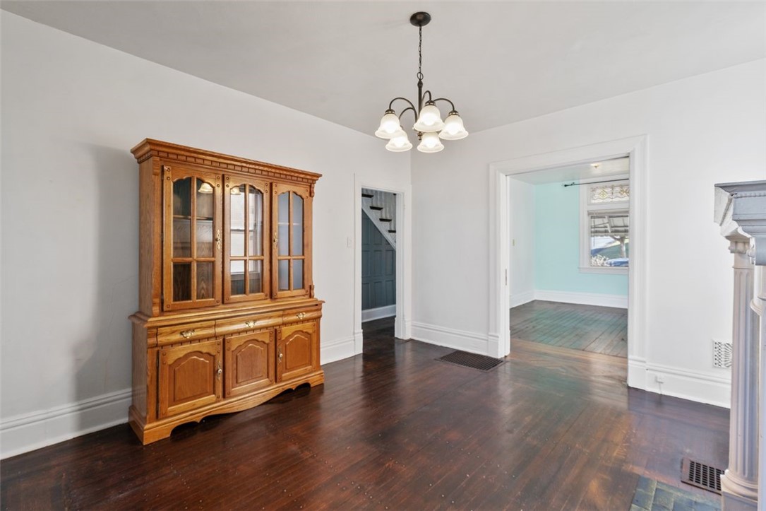 73 Mcmunn Ave