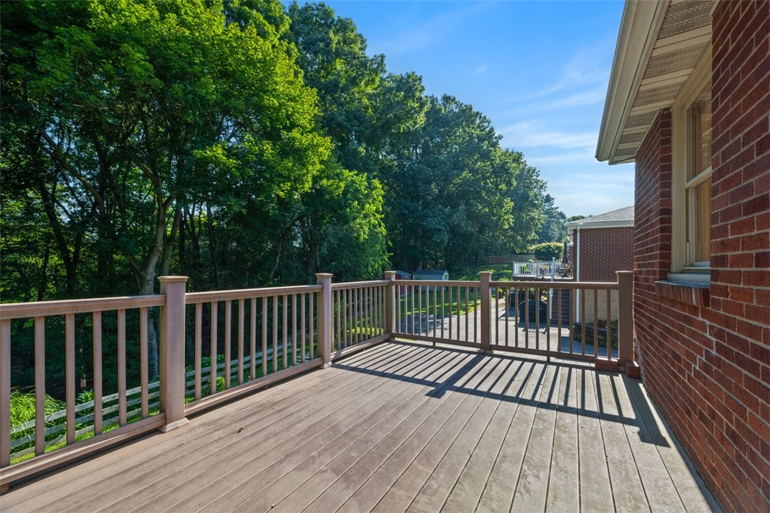 819 Rosalind Road