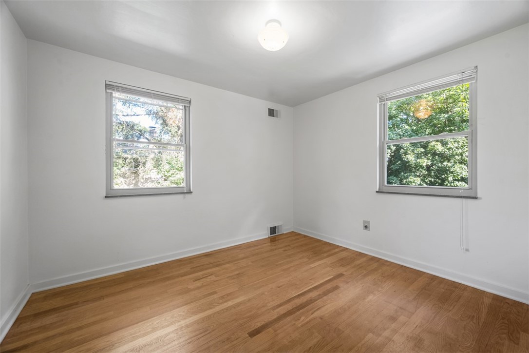 819 Rosalind Road