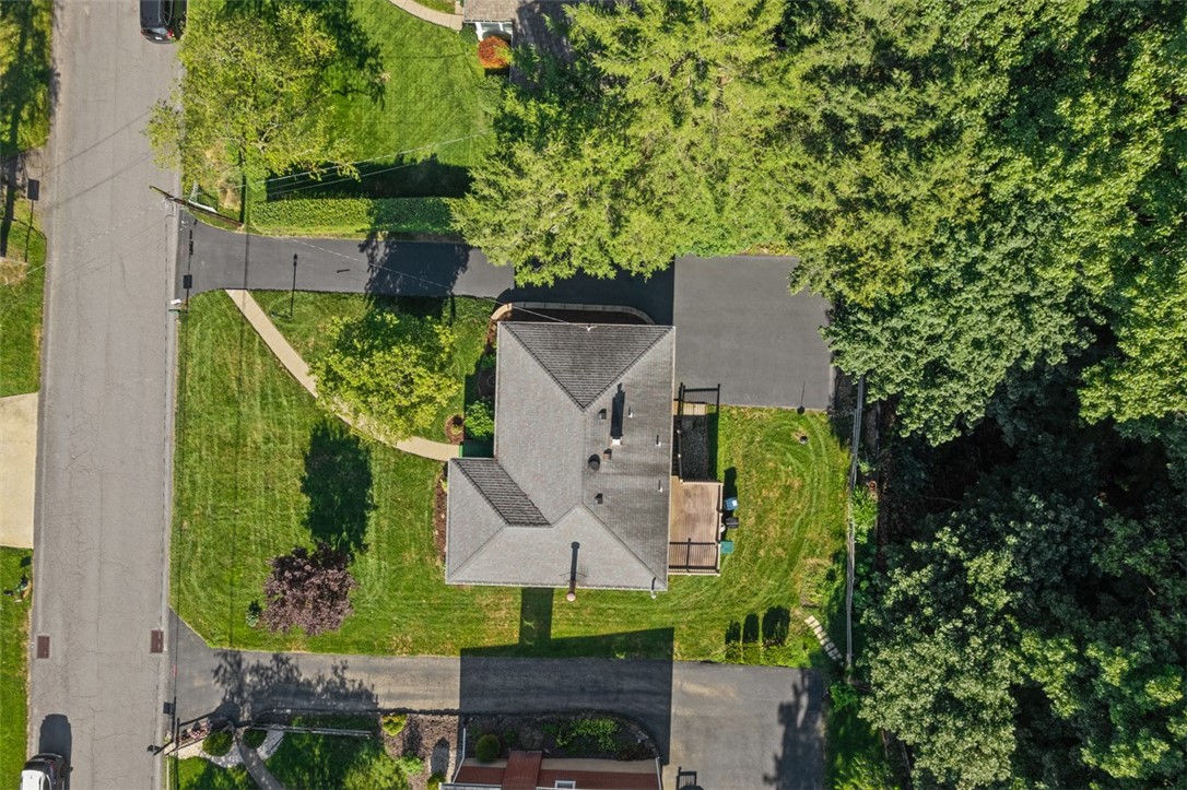819 Rosalind Road