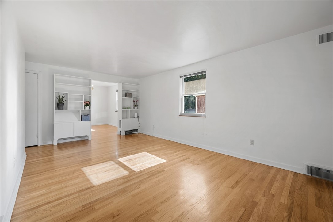 819 Rosalind Road