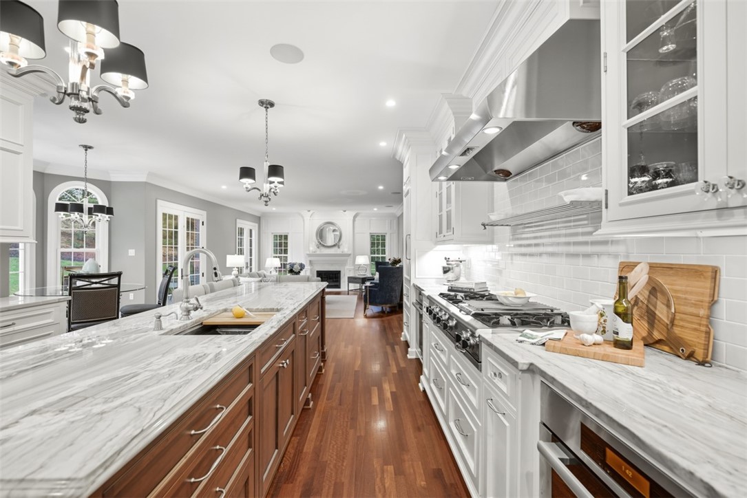 1062 West Grove Court