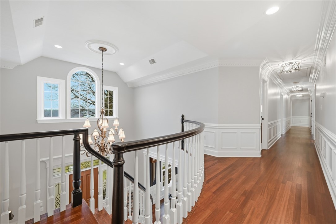 1062 West Grove Court