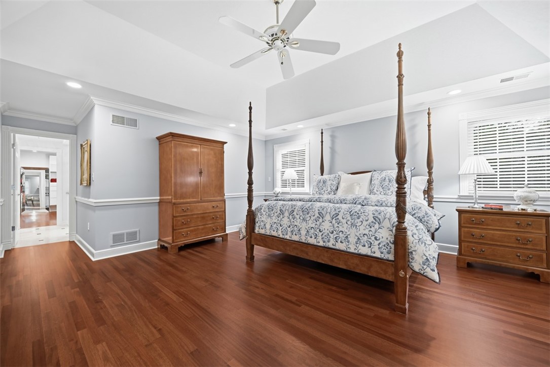 1062 West Grove Court