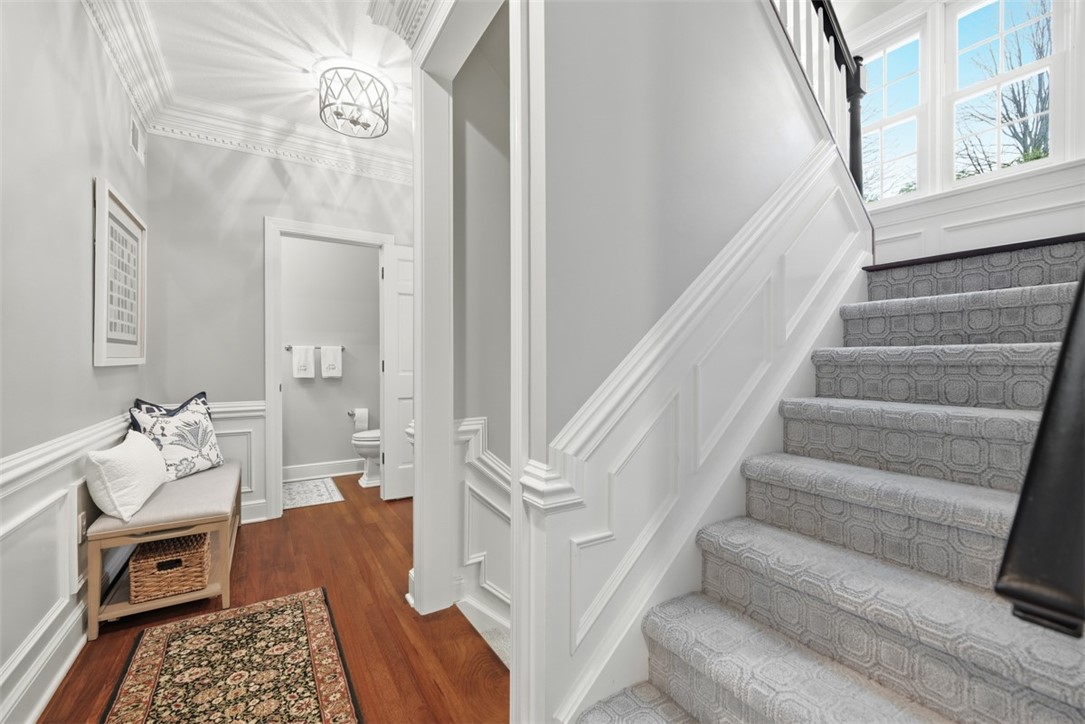 1062 West Grove Court