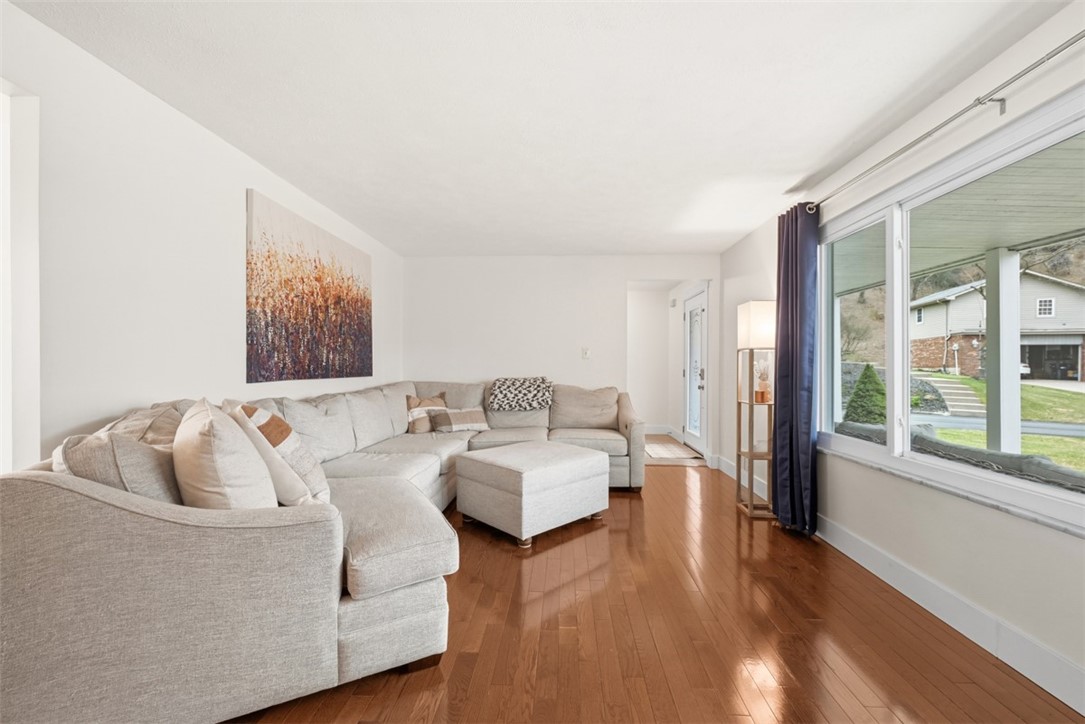 115 Kinsdale Drive