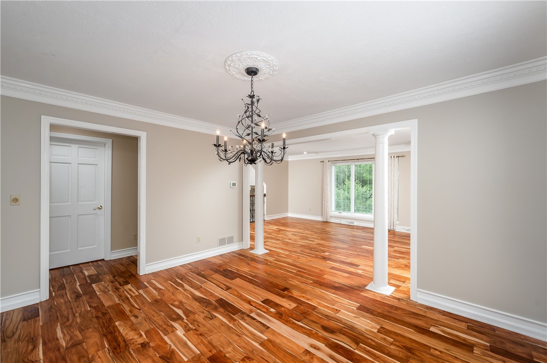 2217 Huntington Court N