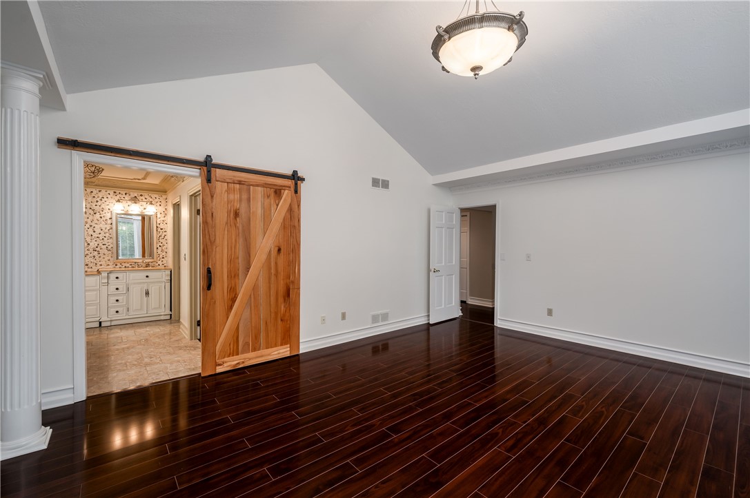 2217 Huntington Court N