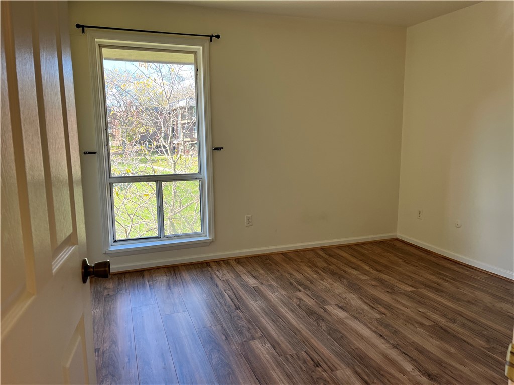 1000 College Park Dr 9