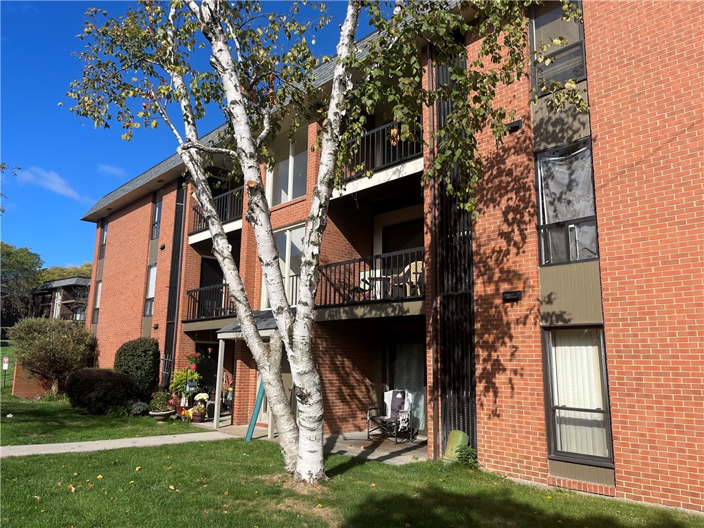 1000 College Park Dr 9