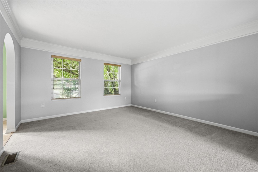 213 MacDuff Court